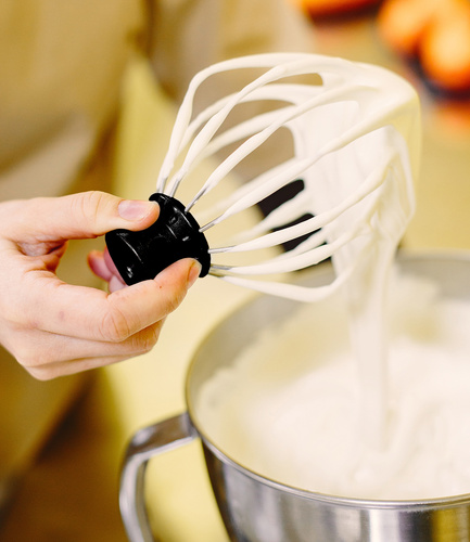 3v1 Planetární kuchyňský robot s blokovačem a mlýnkem 2200W