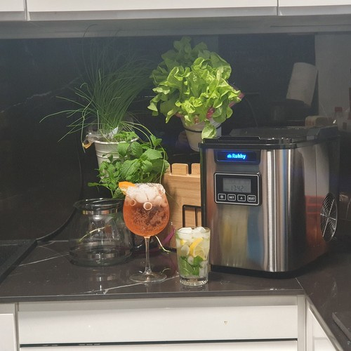 Výrobník ledových kostek