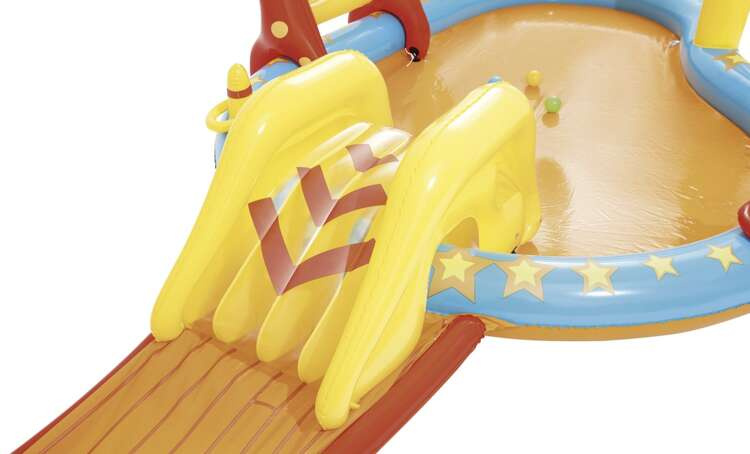 Nafukovací vodní hřiště