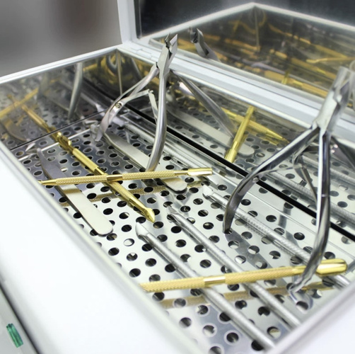 Horkovzdušný sterilizátor nástrojů 300W s časovačem