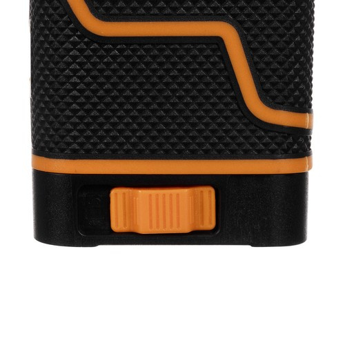 Elektronická laserová vodováha se zeleným křížovým laserem