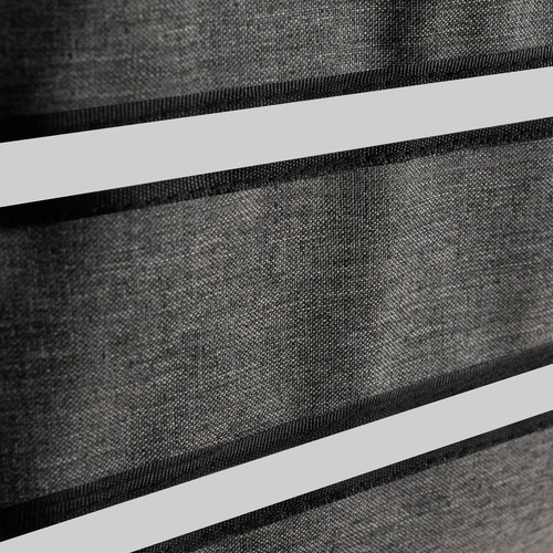 Velký a prostorný nákupní vozík na pěnových kolečkách