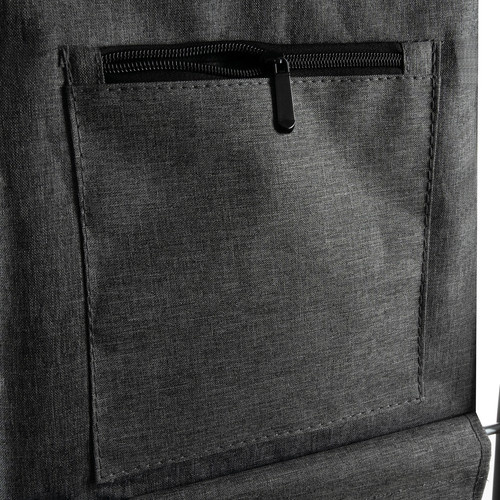 Velký a prostorný nákupní vozík na pěnových kolečkách