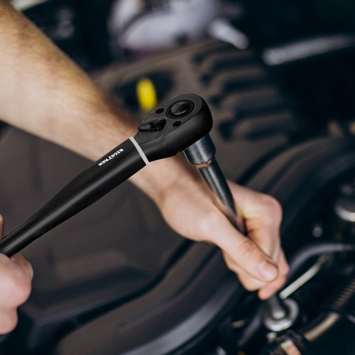 Momentový klíč (3/8 7-112Nm)