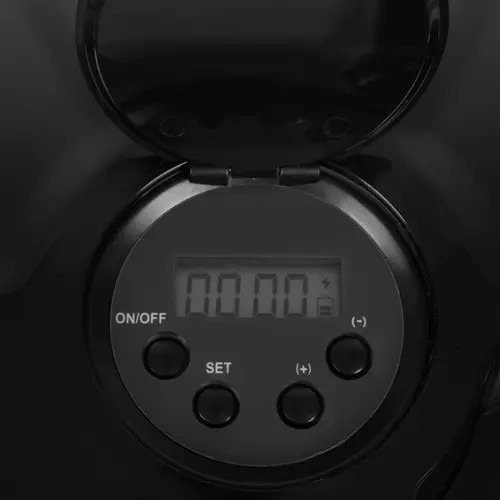 Automatický dávkovač krmiva pro psy a kočky